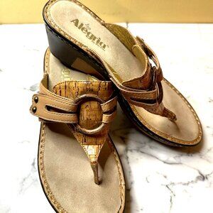 Alegria by PG Lite Carina Cork Thong Sandals Size 39